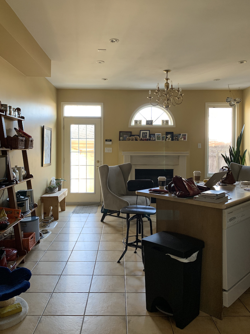 mom kitchen_before 2