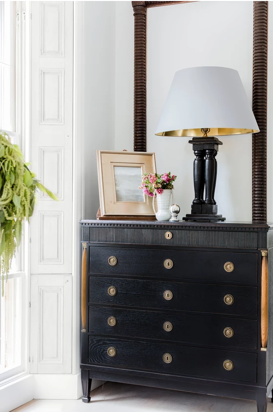 Glamorous Home Tour | lark & linen