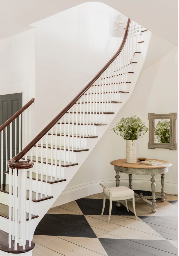 Glamorous Home Tour | lark & linen